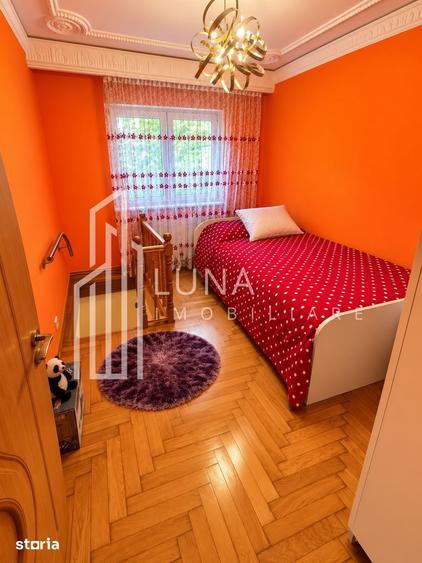 Apartament cu 3 camere în Tractorul