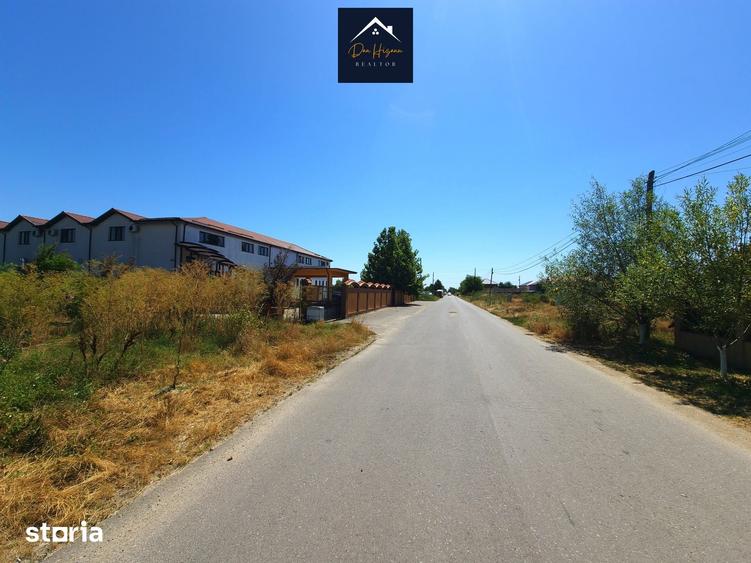 Teren de 2765 mp, în Central