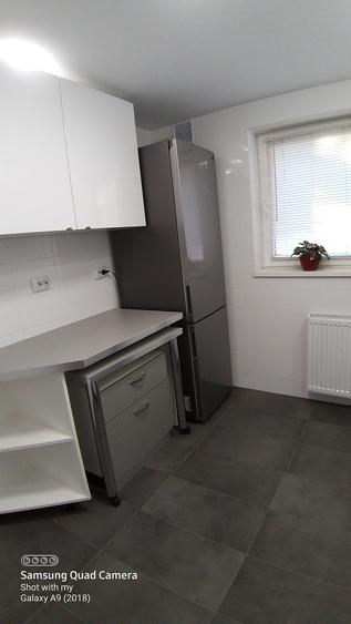 Apartament cu 4 camere semidecomandat în Șoseaua Nordului