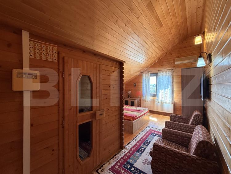 Casa de vacan?a 112 mp, teren 2200mp, piscina, teren fot - 12