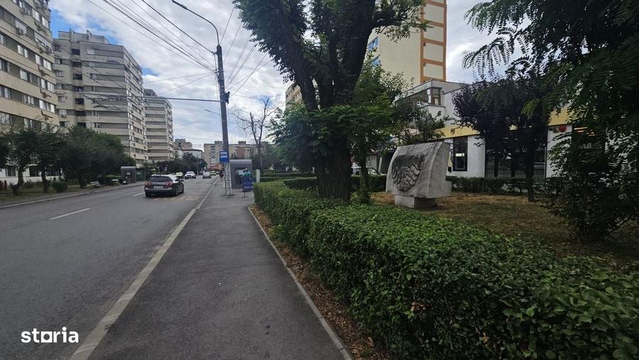 Spațiu comercial, de 52 mp, în Nicolae Titulescu