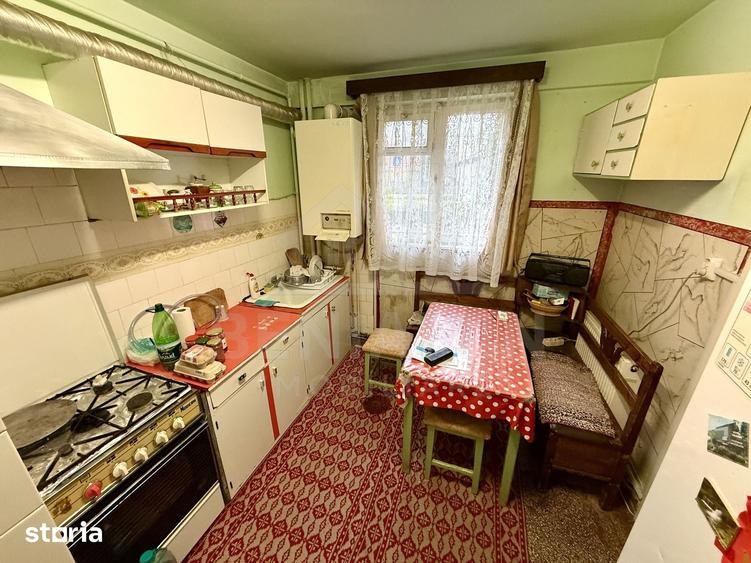 Apartament cu 3 camere decomandat în Scriitorilor