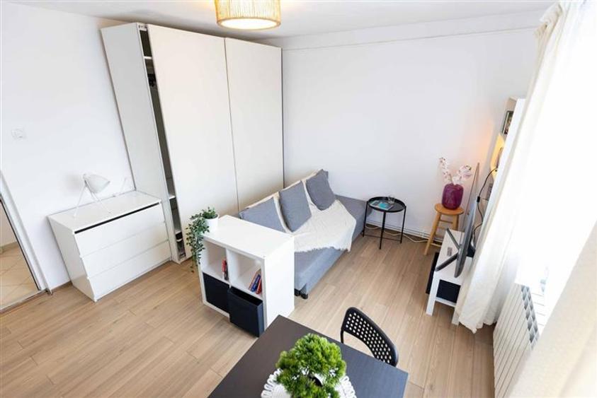 Apartament cu 2 camere semidecomandat, mobilat în Mănăștur