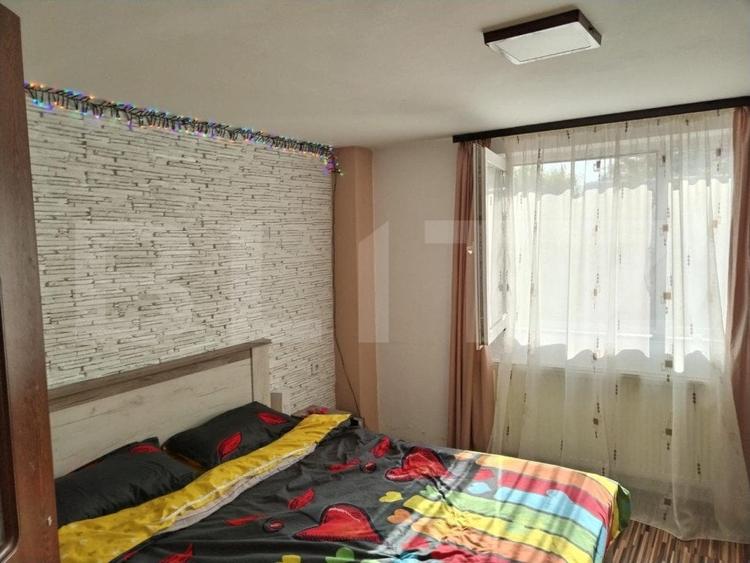 Casă individuală cu 7 camere cu Garaj în Ulmi