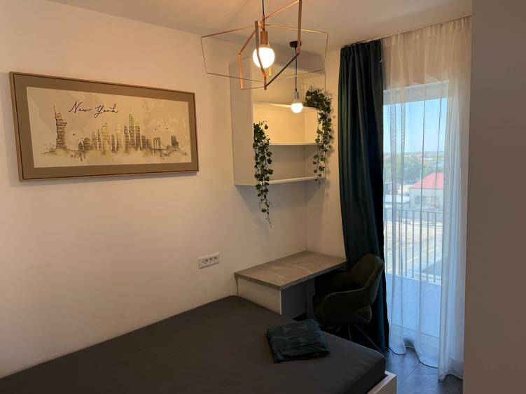 Apartament cu 2 camere decomandat în Central