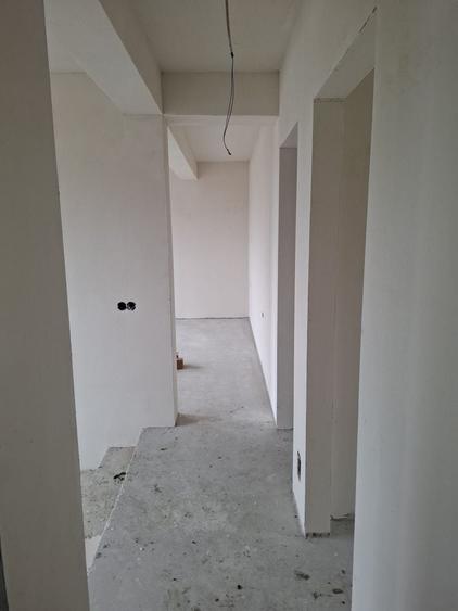 Duplex cu 4 camere cu Canalizare în Dezmir