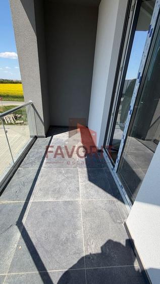 Apartament cu 3 camere decomandat în Moșnița Nouă