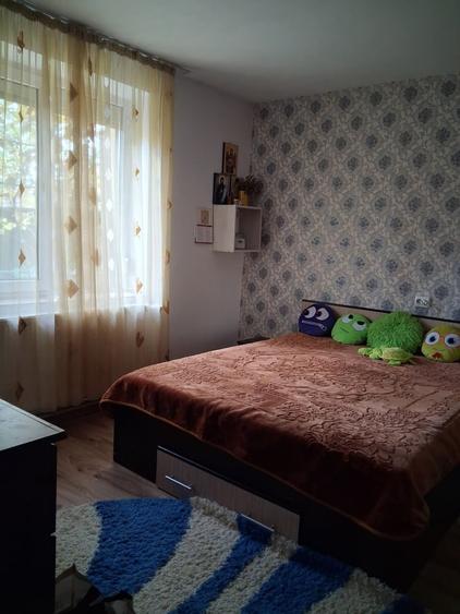 Casă cu 3 camere cu Teren 400 Mp în Central