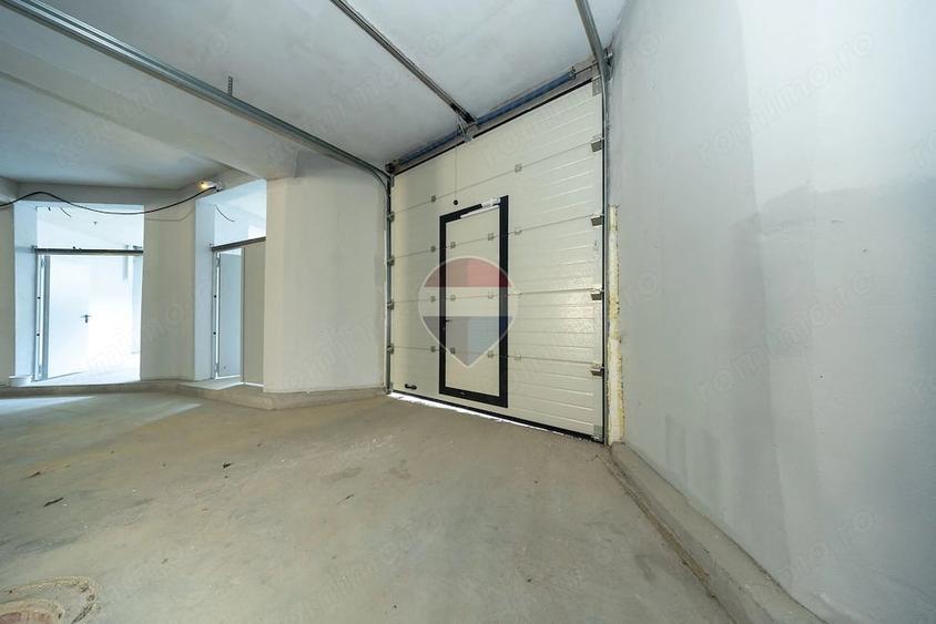 Spațiu comercial, de 2,439.14 mp, în Sud