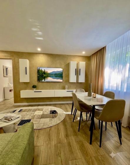 Apartament cu 2 camere semidecomandat în Micro 5
