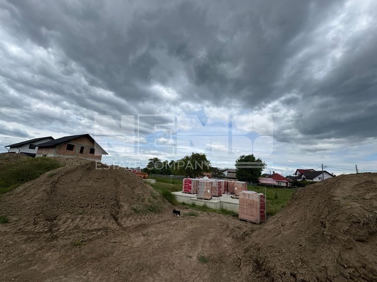 Casă individuală cu 4 camere cu Canalizare în Fălticeni
