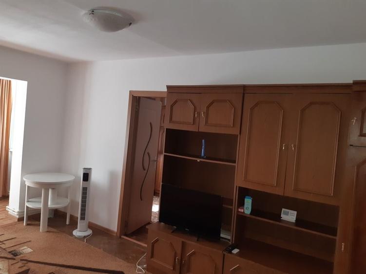 Apartament cu 2 camere semidecomandat în Tomis Nord