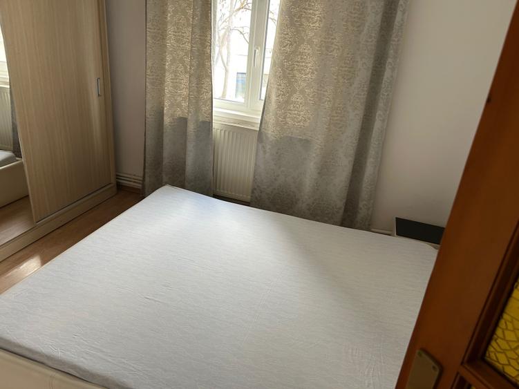 Apartament cu 2 camere decomandat în Exterior Vest
