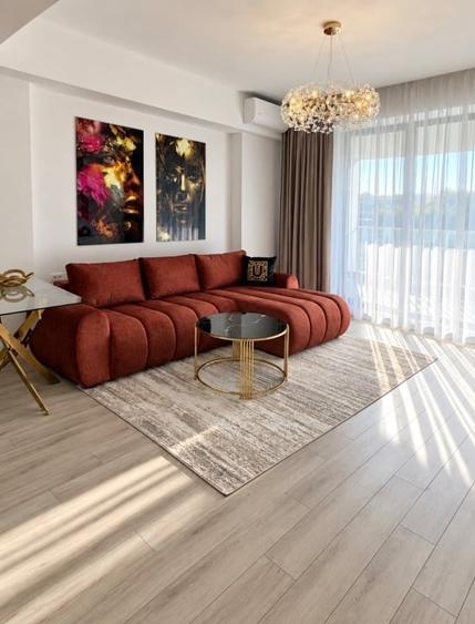 Apartament cu 2 camere semidecomandat, mobilat în Tomis Nord