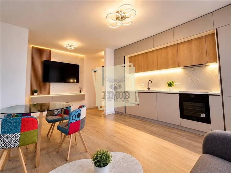 Apartament cu 3 camere decomandat, mobilat în Exterior Sud
