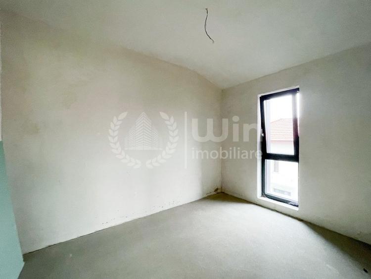 Duplex cu 4 camere cu Canalizare în Someșeni