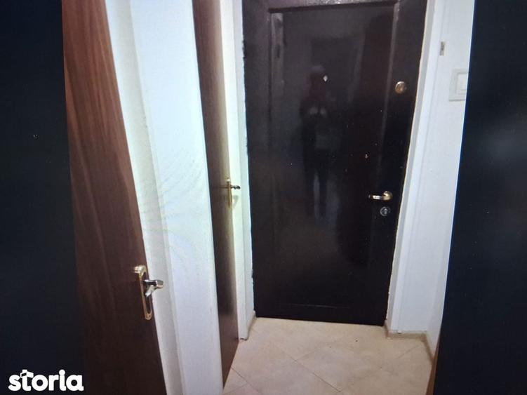 Apartament cu 2 camere decomandat în Colentina