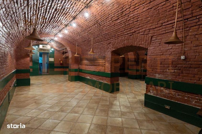 Casă cu 4 camere cu Teren 1268 Mp în Unirii