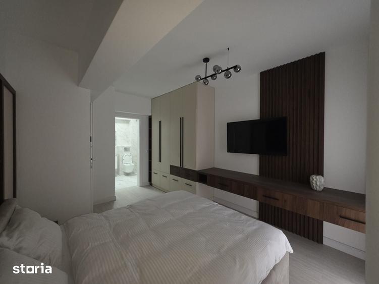 Apartament cu 3 camere decomandat în Tătărași