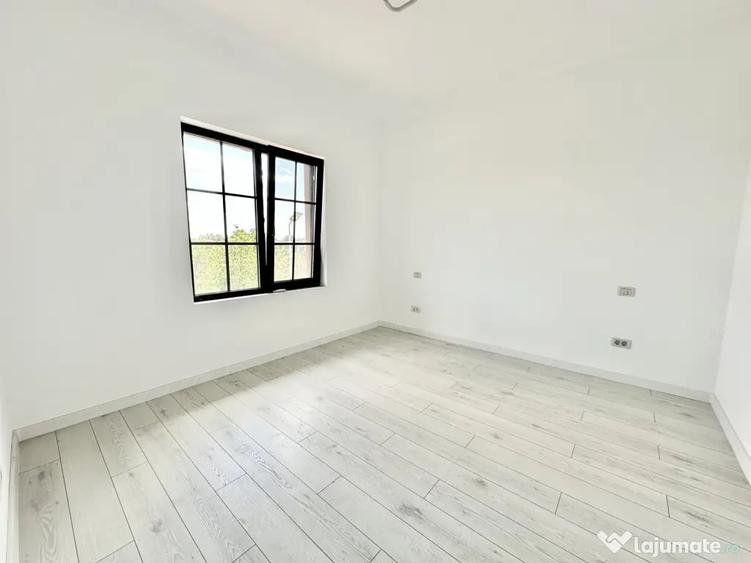 Casă cu 5 camere cu Teren 253 Mp în Giroc