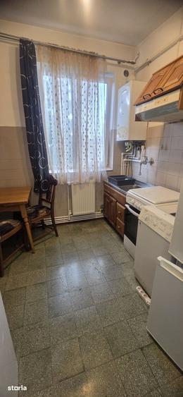Central- apartament cu 2 camere - 3