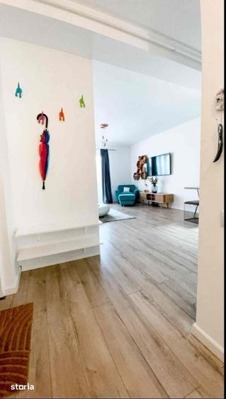 Apartament cu 2 camere semidecomandat în Becaș