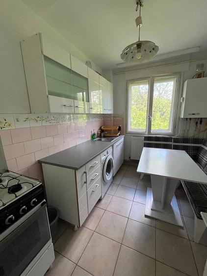 Apartament cu 2 camere semidecomandat în Tătărași