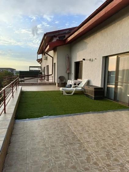 Apartament cu 3 camere decomandat, mobilat în Dudu
