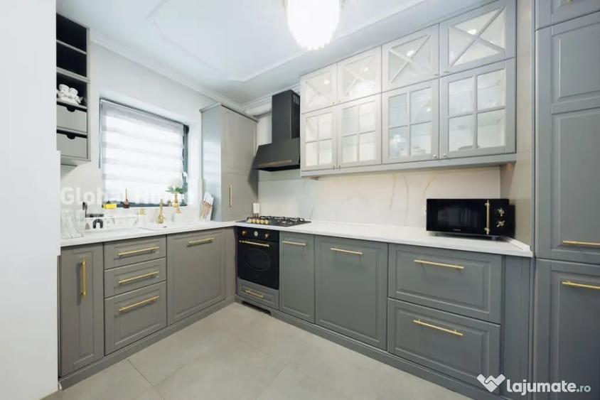 Casă cu 5 camere cu Teren 100 Mp în Central