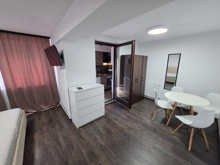 Garsonieră decomandată în Calea Dumbrăvii