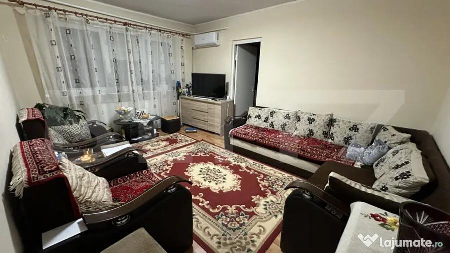 Apartament cu 2 camere semidecomandat în Cantemir