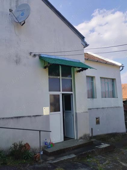 Casă cu 3 camere cu Teren 2000 Mp în Tisa