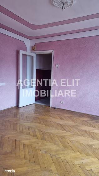 Apartament cu 2 camere semidecomandat în Est