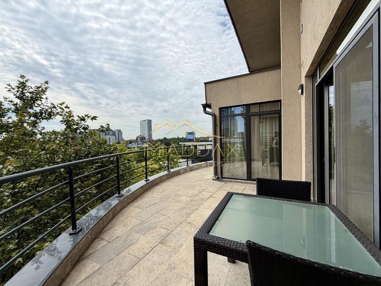 Apartament cu 4 camere decomandat, mobilat în Floreasca