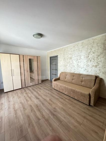 Apartament cu 2 camere decomandat, mobilat în Florești