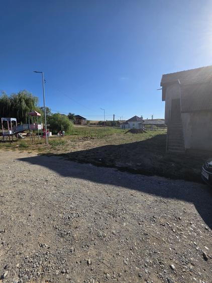 Casă cu 4 camere în Cheriu