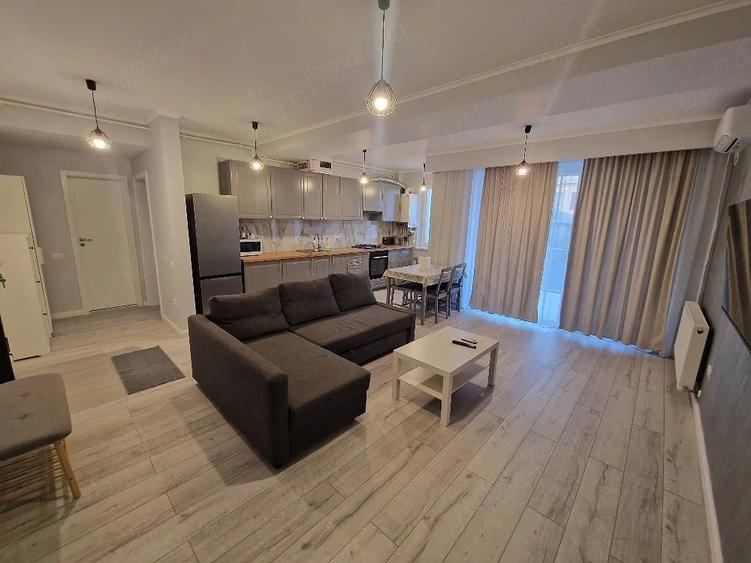 Apartament cu 2 camere decomandat în Tomis Plus