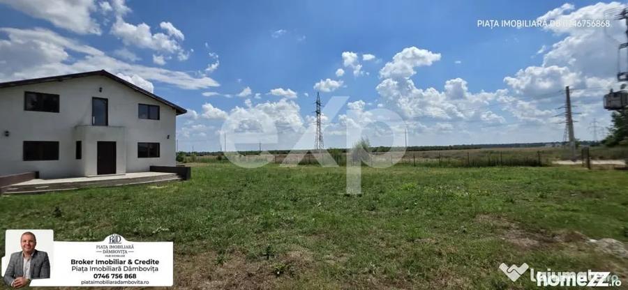 Casă cu 7 camere cu Teren 2000 Mp în Colacu