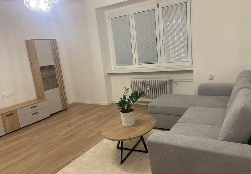 Apartament cu 2 camere decomandat în Valea Cetății