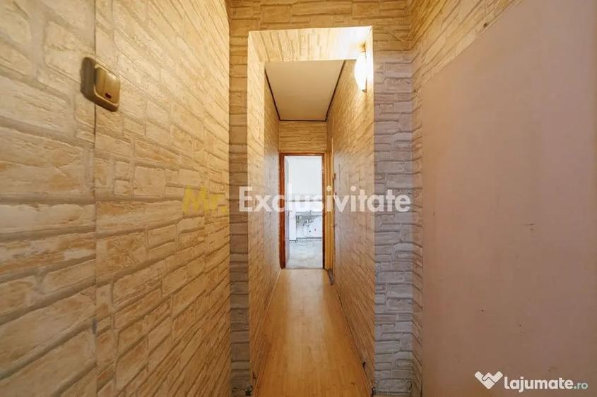 Apartament cu 3 camere decomandat în Războieni