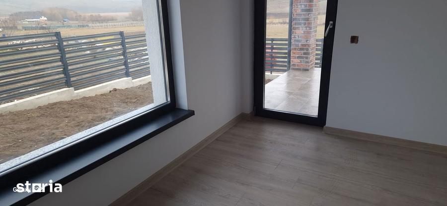 Casă cu 4 camere cu Teren 530 Mp în Central