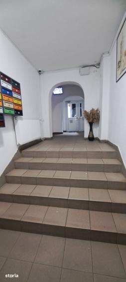 Apartament cu 2 camere decomandat în Centrul Civic