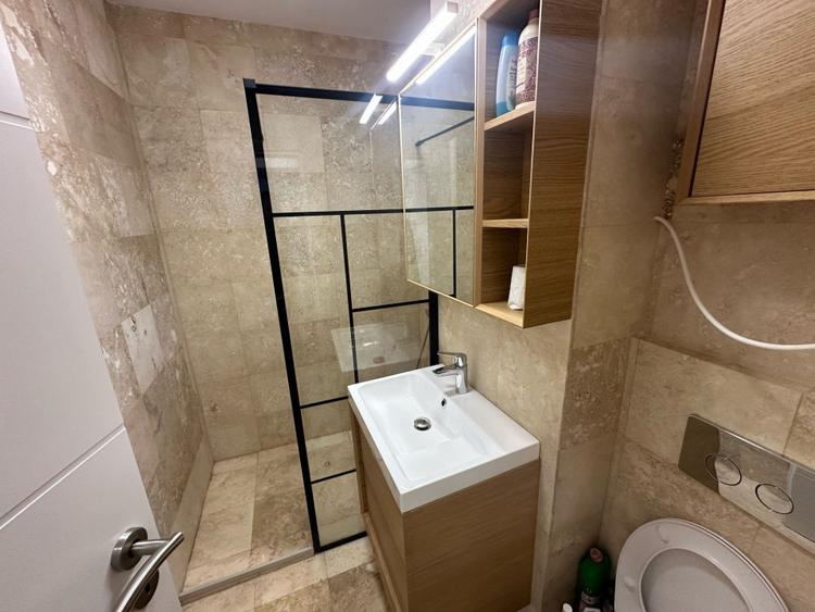 Apartament cu 2 camere semidecomandat, mobilat în Dorobanți