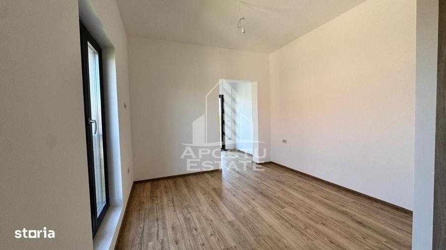 Casă cu 4 camere în Beregsău Mare