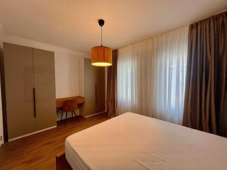 Duplex cu 4 camere cu Canalizare în Florești