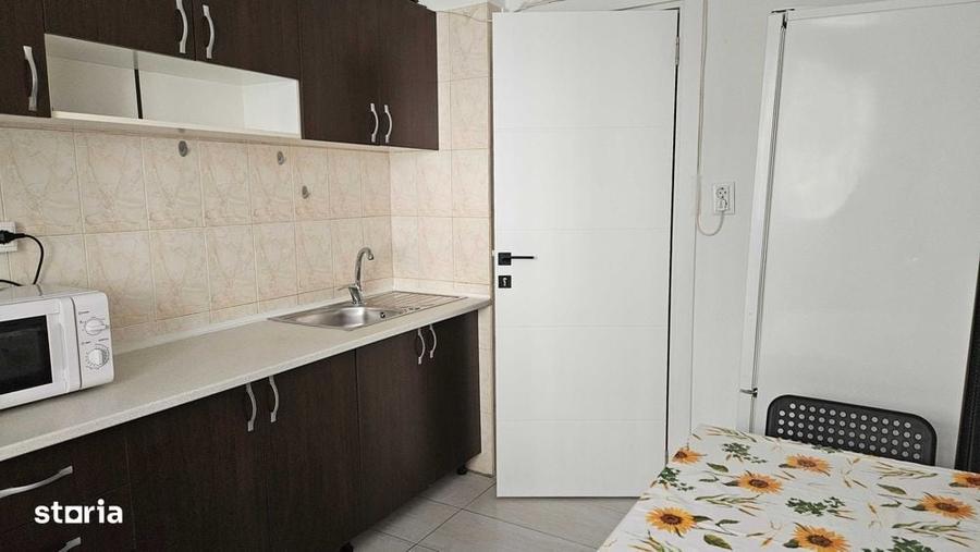 Apartament cu 2 camere decomandat în Lacul Morii