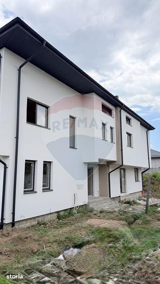 Casă cu 4 camere cu Teren 110 Mp în Theodor Pallady