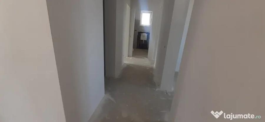 Casă cu 3 camere cu Teren 550 Mp în Satu Nou de Jos