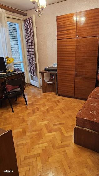 Apartament cu 3 camere în Iancului