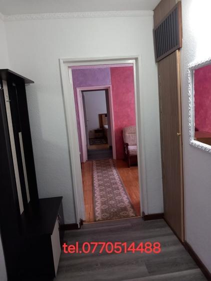 Apartament cu 2 camere semidecomandat în Barieră